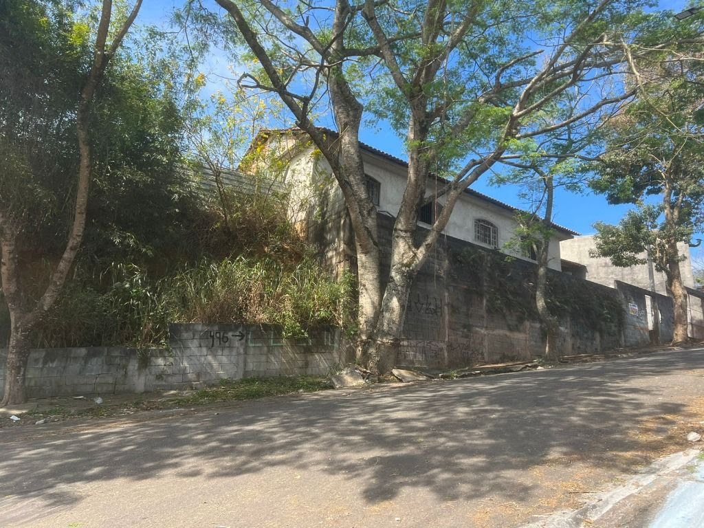 Casa à venda com 300m² no Centro, Arujá (SP) — foto 5 de 7