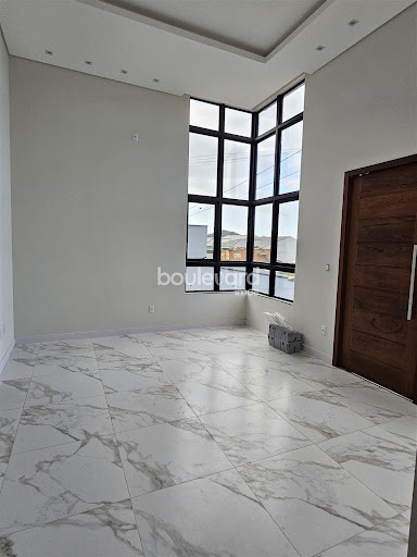 Casa de 3 Dormitórios | 1 Suíte | Vale Verde | Palhoça