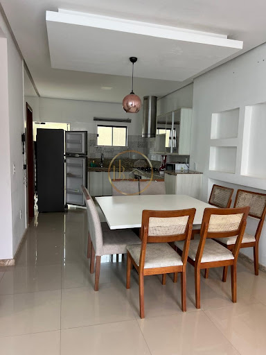 Casa 4 Suítes na Orla Taperapuã, Porto Seguro – 130m² à Venda