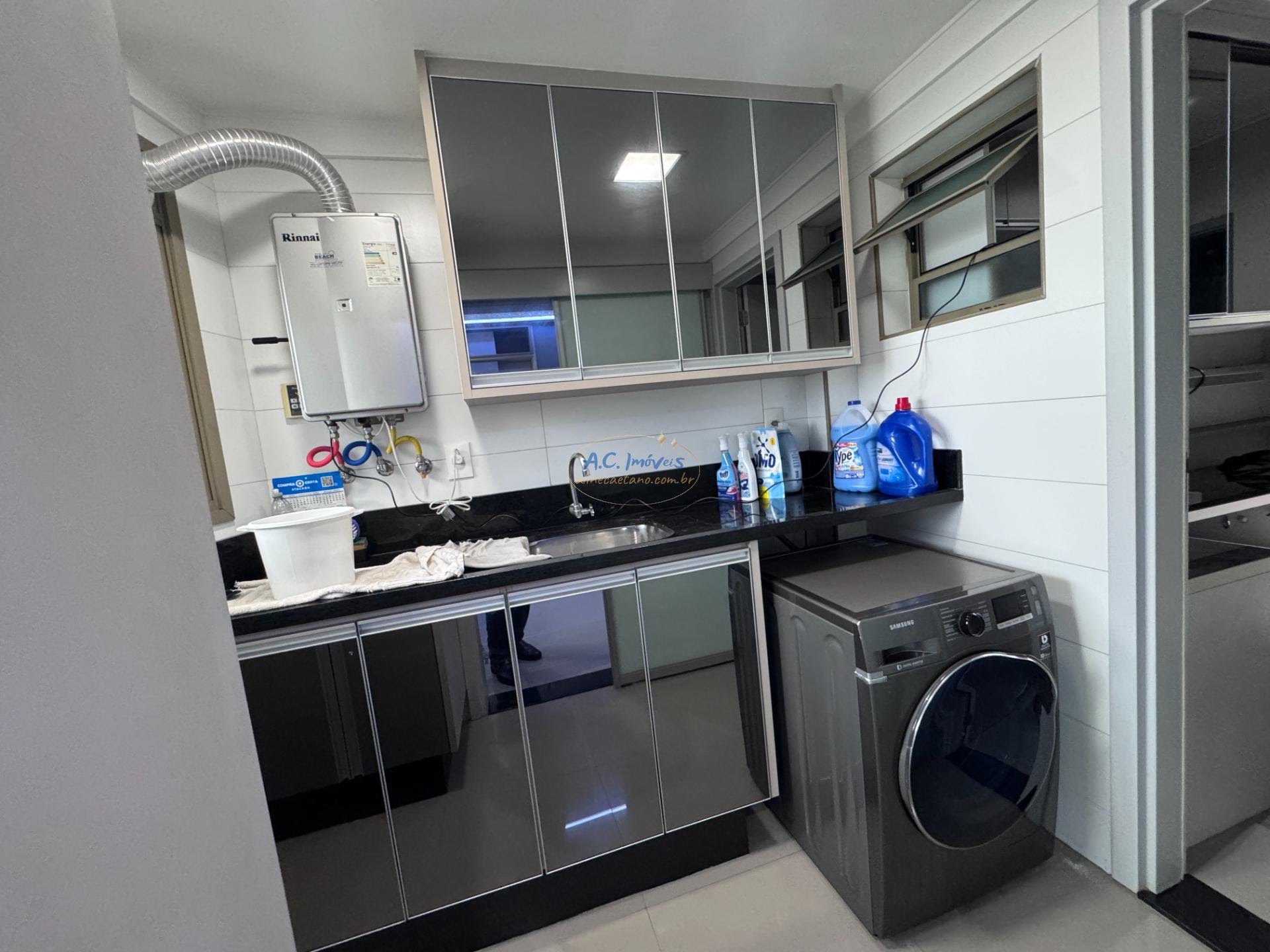 Apartamento à venda com 3 quartos, 3 suítes, 3 vagas e 195m² no Canto do Forte, Praia Grande (SP) — foto 3 de 30