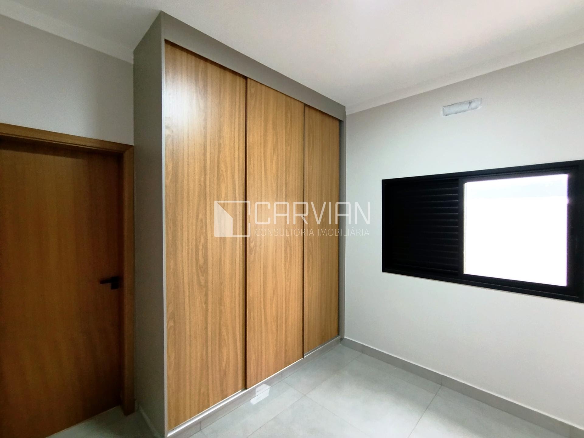 Casa à venda com 3 quartos, 3 suítes, 4 vagas e 160m² no Bonfim Paulista, Ribeirão Preto (SP) — foto 18 de 26