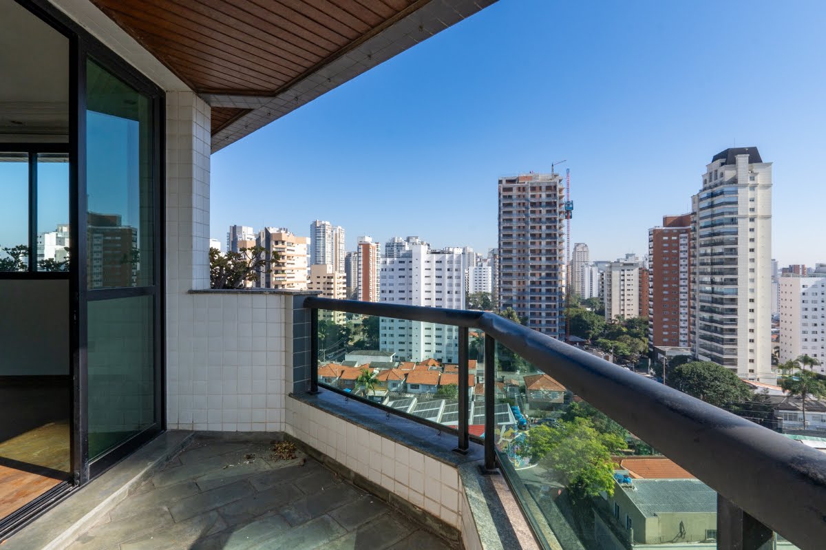 Apartamento à venda com 4 quartos, 1 suíte, 3 vagas e 163m² no Campo Belo, São Paulo (SP) — foto 13 de 30
