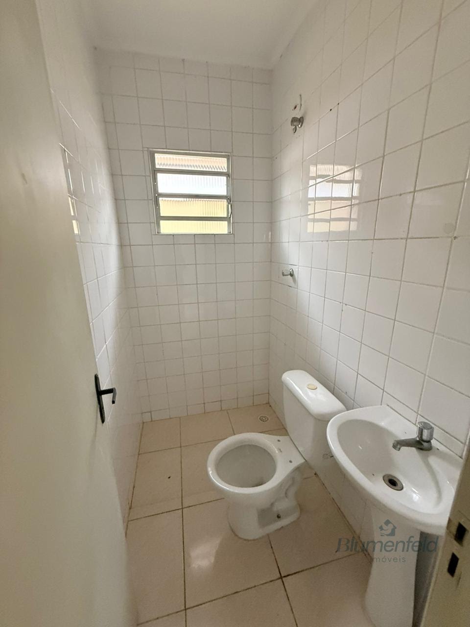 Casa para alugar com 4 quartos, 2 banheiros, 8 vagas e 150m² no Jardim Rincão, Arujá (SP) — foto 10 de 14