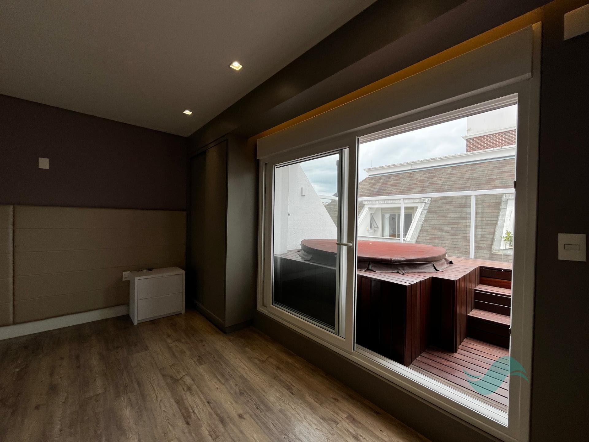 Apartamento à venda com 4 quartos, 4 suítes, 4 vagas e 177m² no Jurerê, Florianópolis (SC) — foto 13 de 30