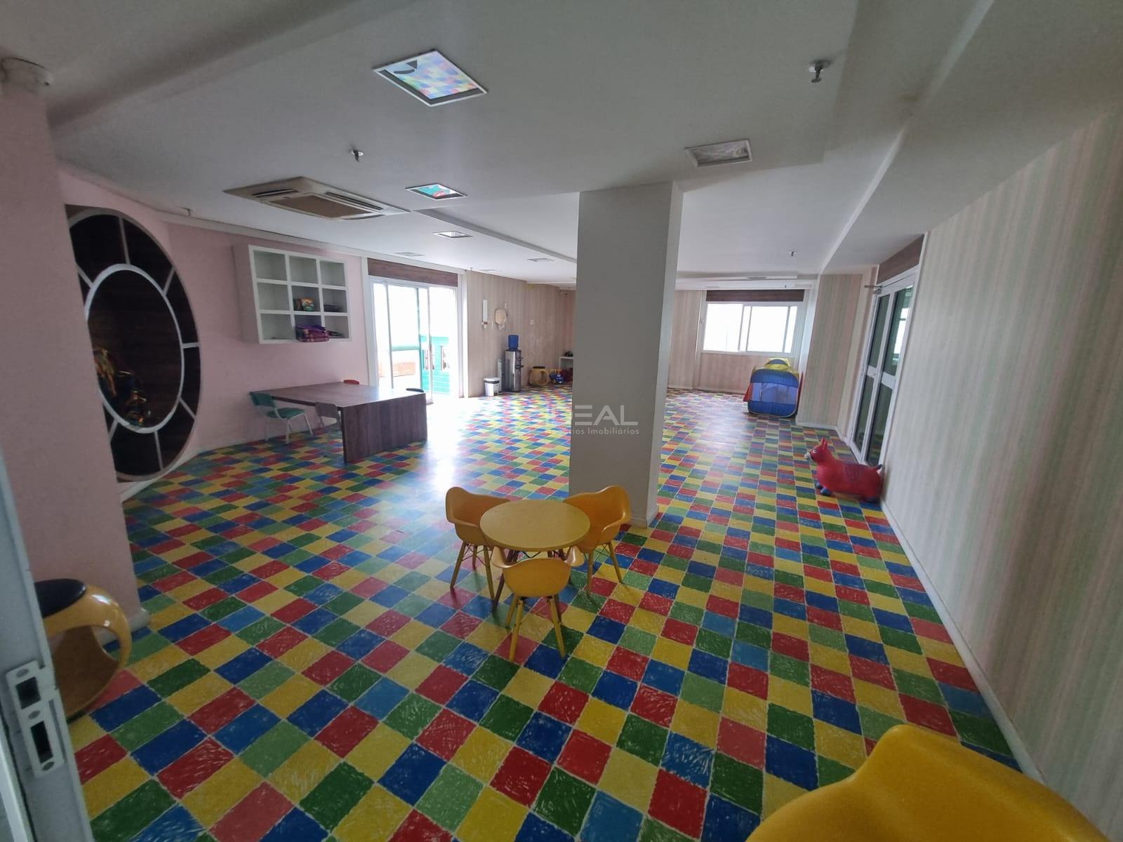 Apartamento à venda com 3 quartos, 1 suíte, 2 vagas e 120m² no Parque Tamandaré, Campos dos Goytacazes (RJ) — foto 25 de 30