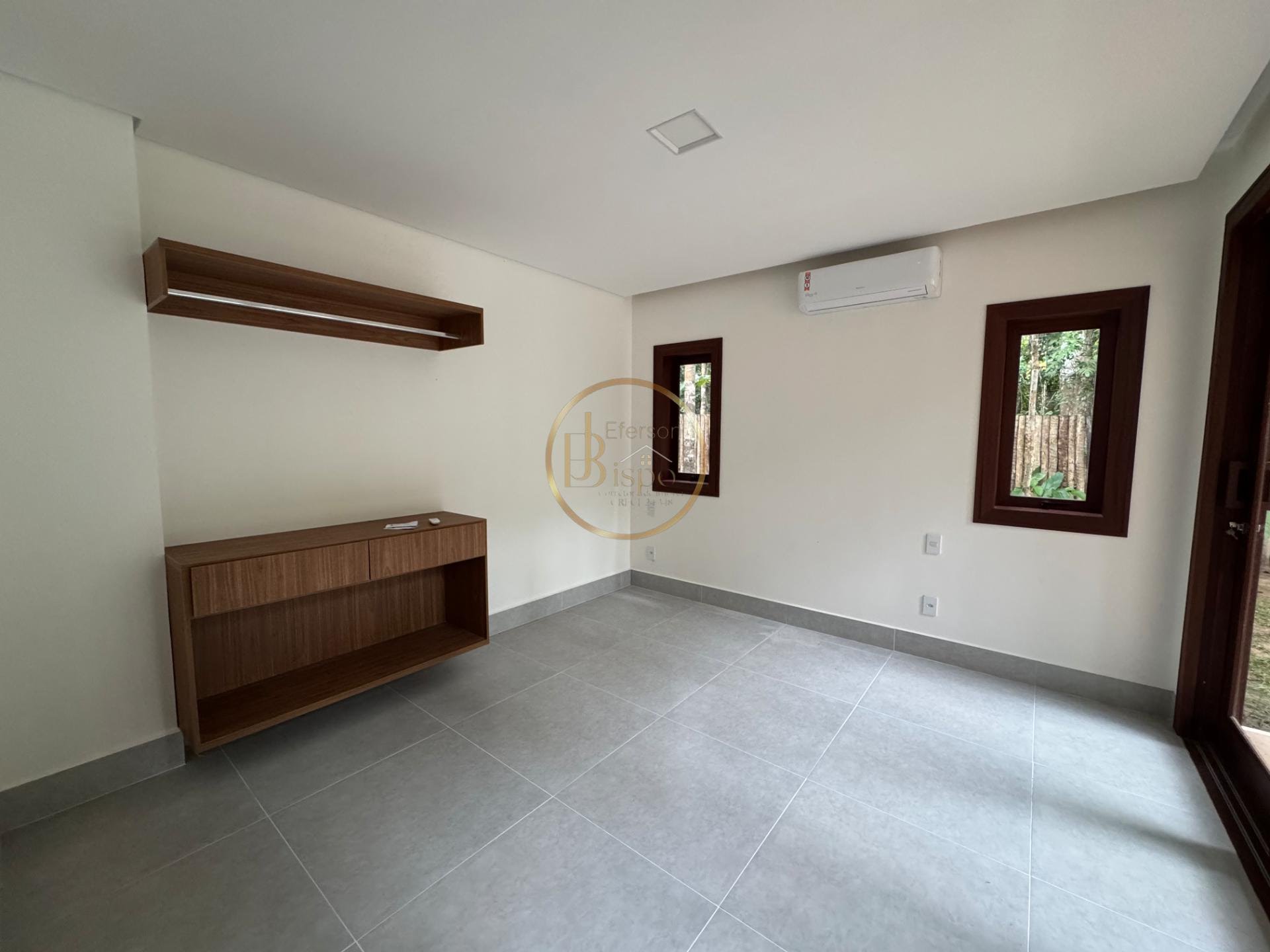 Casa à venda com 4 quartos, 4 suítes, 2 vagas e 230m² no Arraial D'ajuda, Porto Seguro (BA) — foto 3 de 17
