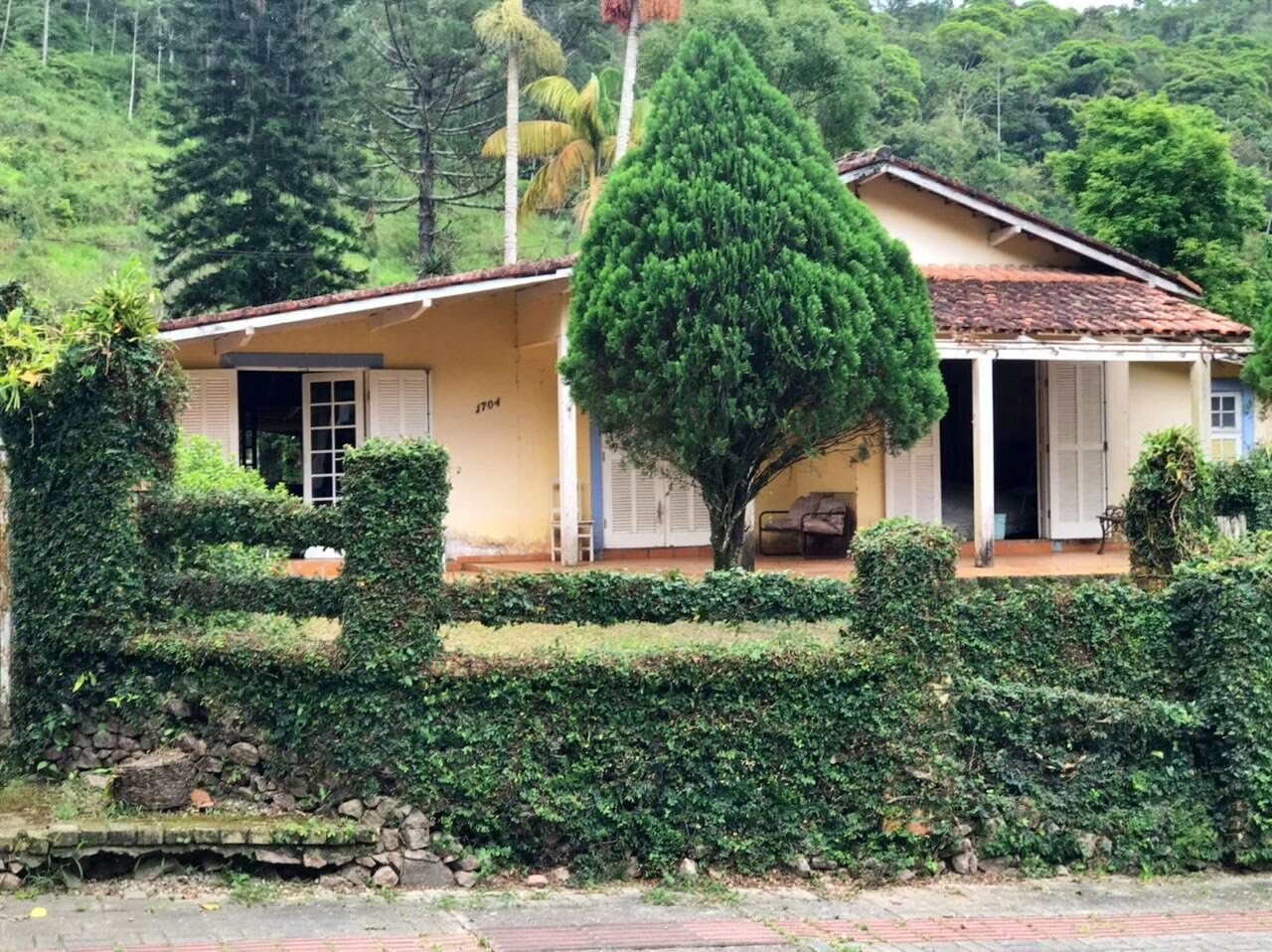 Terreno à venda com 5804m² de terreno no Sul do Rio, Santo Amaro da Imperatriz — foto principal