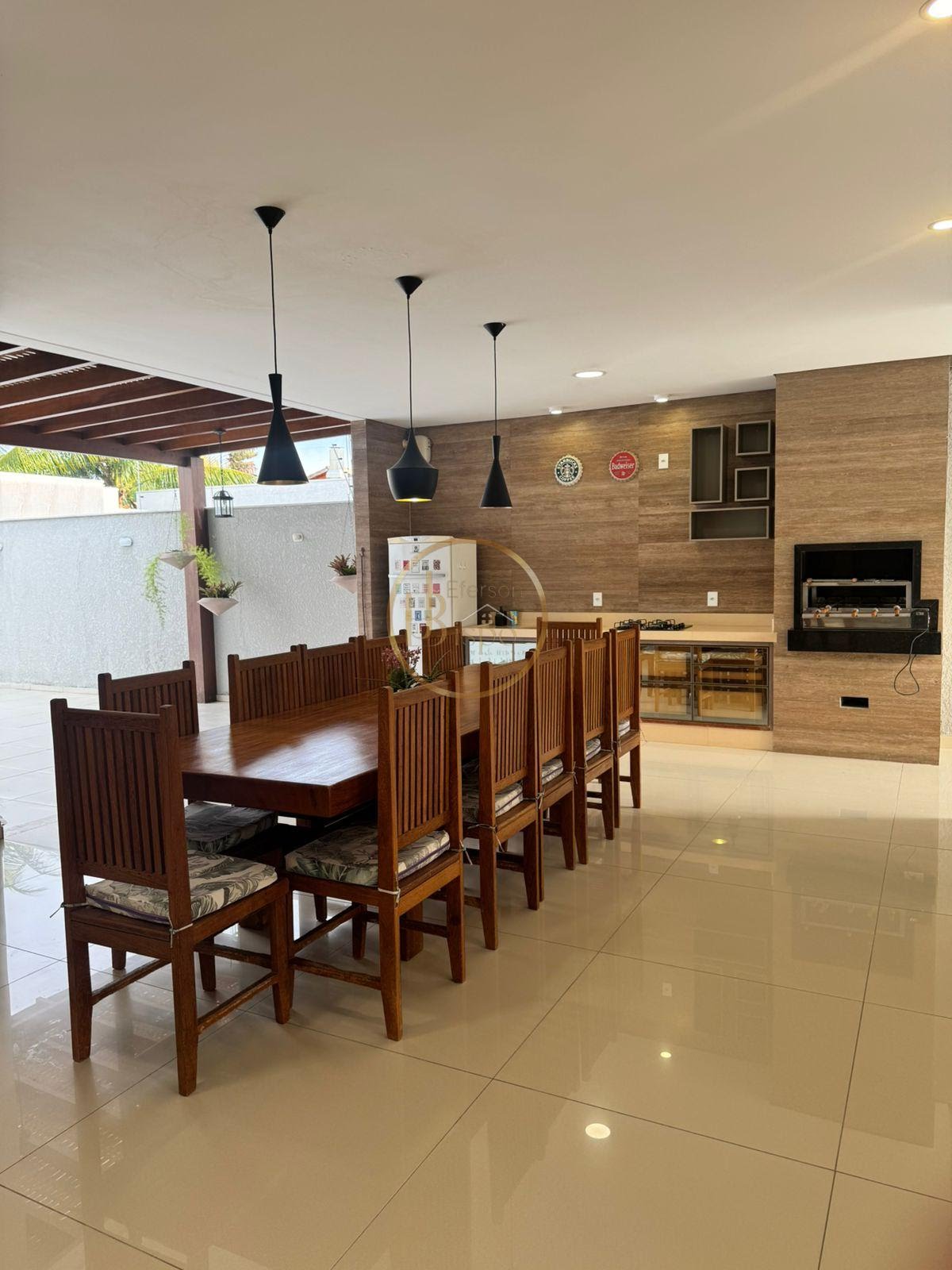Casa à venda com 4 quartos, 4 suítes, 2 vagas e 200m² no Outeiro D'gloria, Porto Seguro (BA) — foto 3 de 11