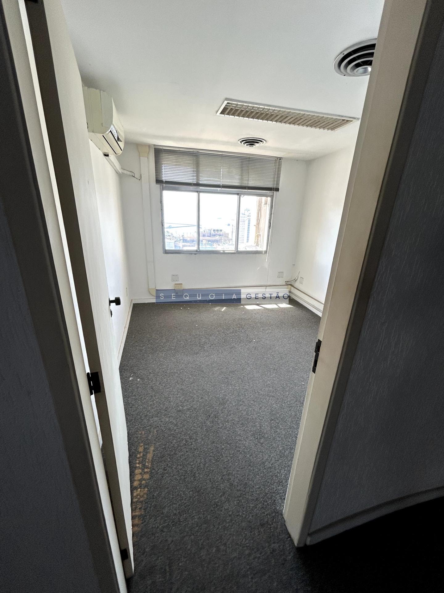 Comercial para alugar com 4 banheiros e 404m² no Centro, Rio de Janeiro (RJ) — foto 4 de 13