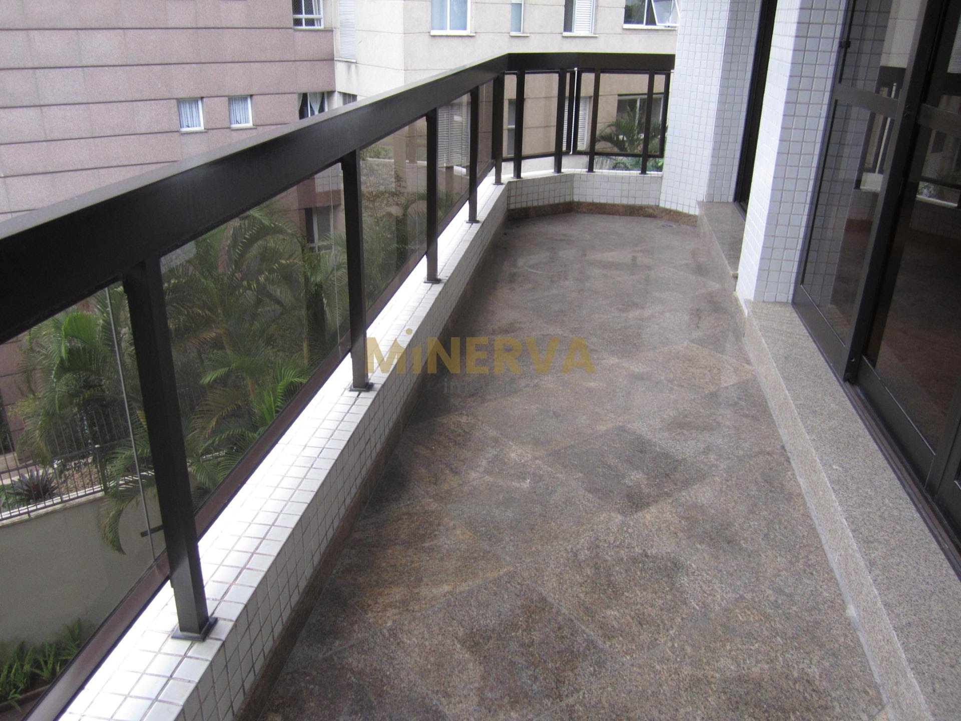 Apartamento à venda com 3 quartos, 3 suítes, 3 vagas e 319m² no Vila Nova Conceição, São Paulo (SP) — foto 6 de 15