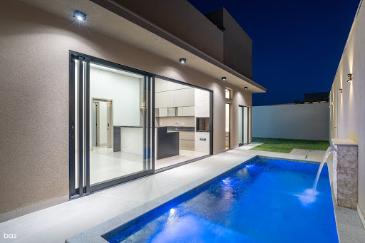Casa de Condomínio em Laranjeiras  -  Uberlândia