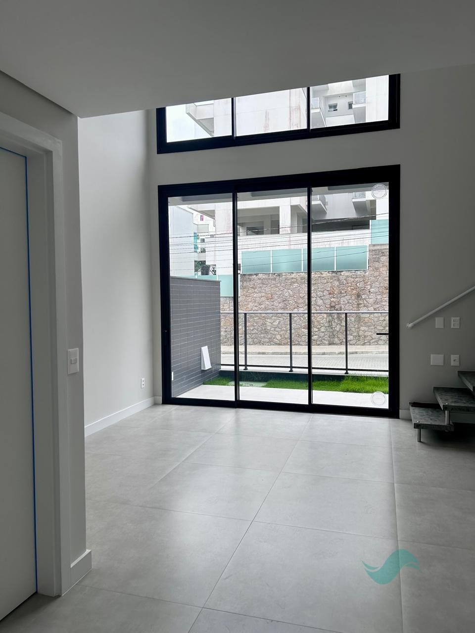 Apartamento à venda com 1 quarto, 1 banheiro, 1 vaga e 77m² no Jurerê, Florianópolis (SC) — foto 7 de 15