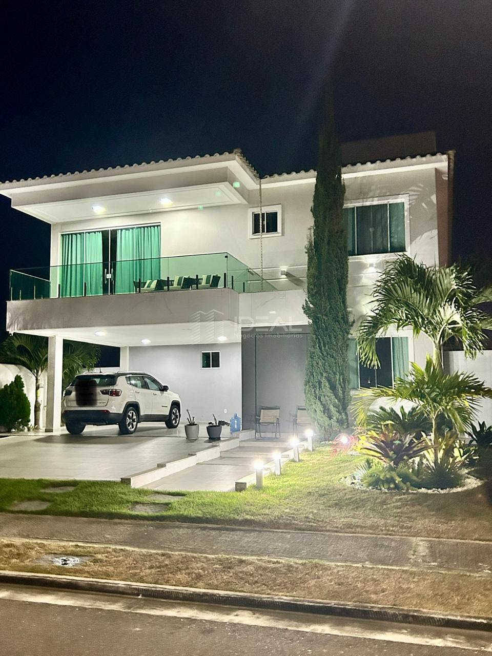 Casa à venda com 4 quartos, 3 banheiros, 2 vagas e 352m² no Donana, Campos dos Goytacazes — foto principal
