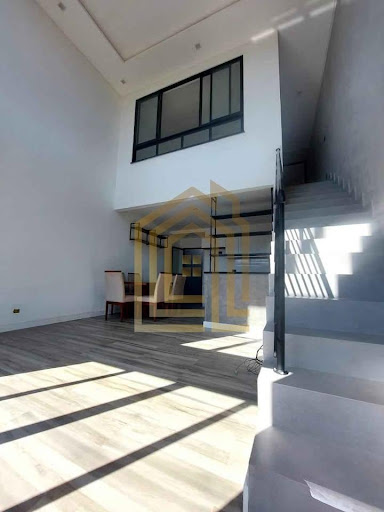 Sobrado em Brasmadeira, Cascavel, 2 Dormitórios | Venda