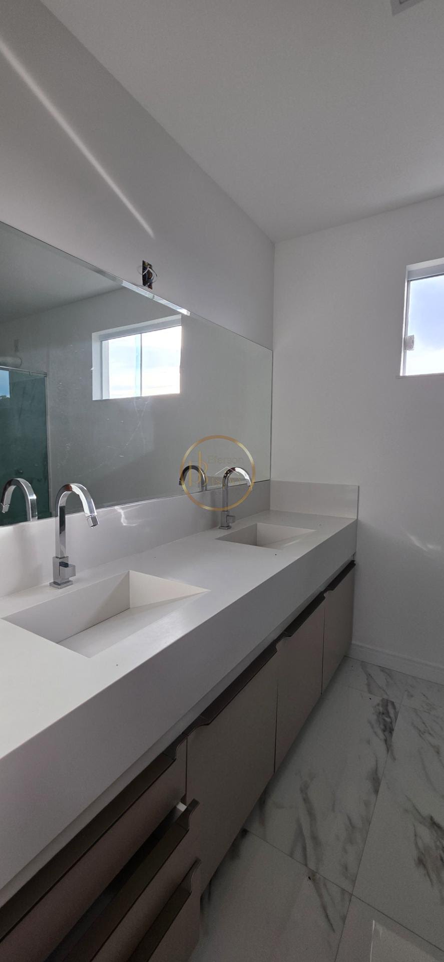 Casa à venda com 3 quartos, 3 suítes, 3 vagas e 200m² no Dville, Porto Seguro (BA) — foto 22 de 30