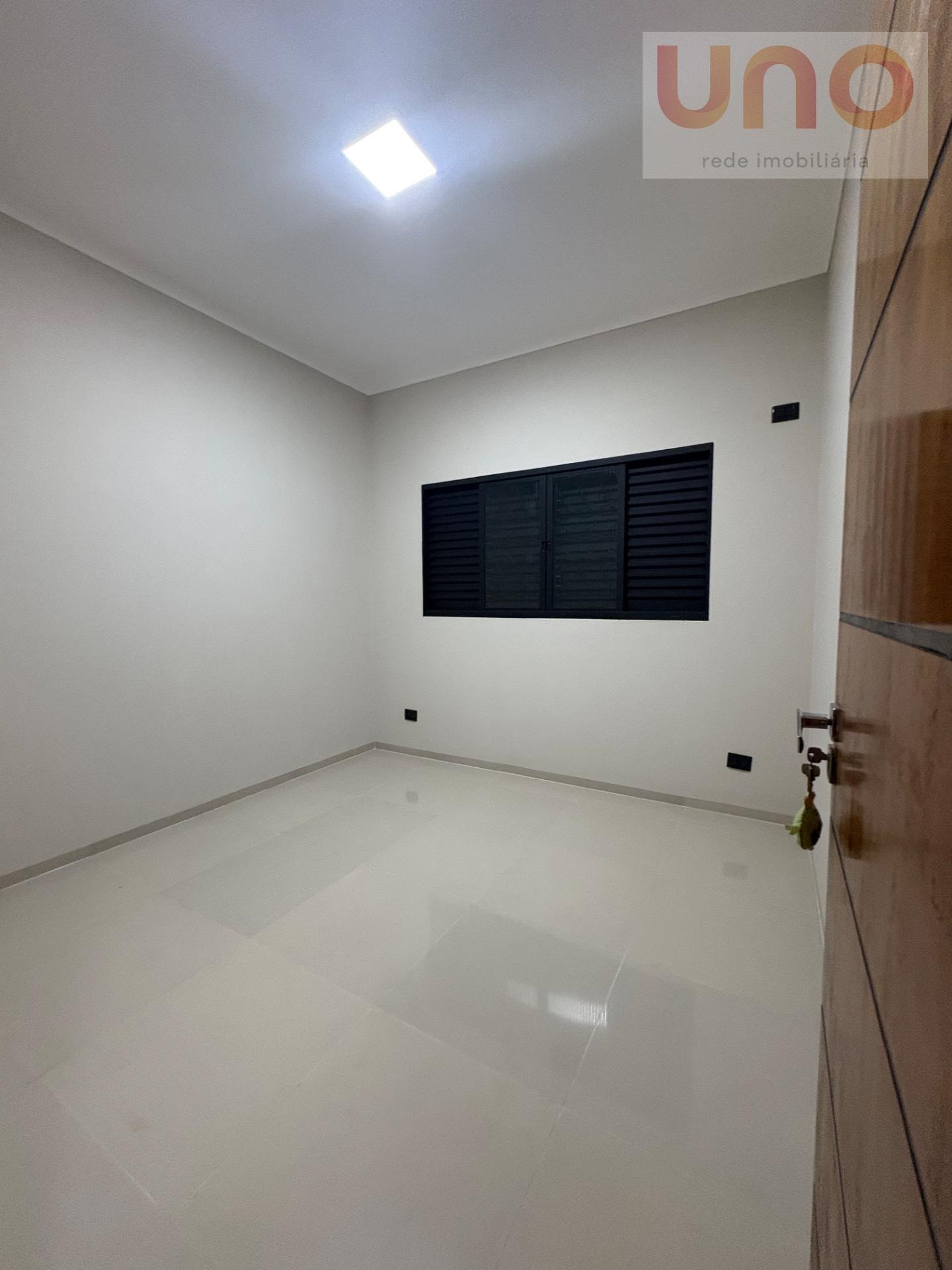 Casa à venda com 3 quartos, 1 suíte, 4 vagas e 155m² no Vila Ipiranga, Campo Grande (MS) — foto 21 de 30
