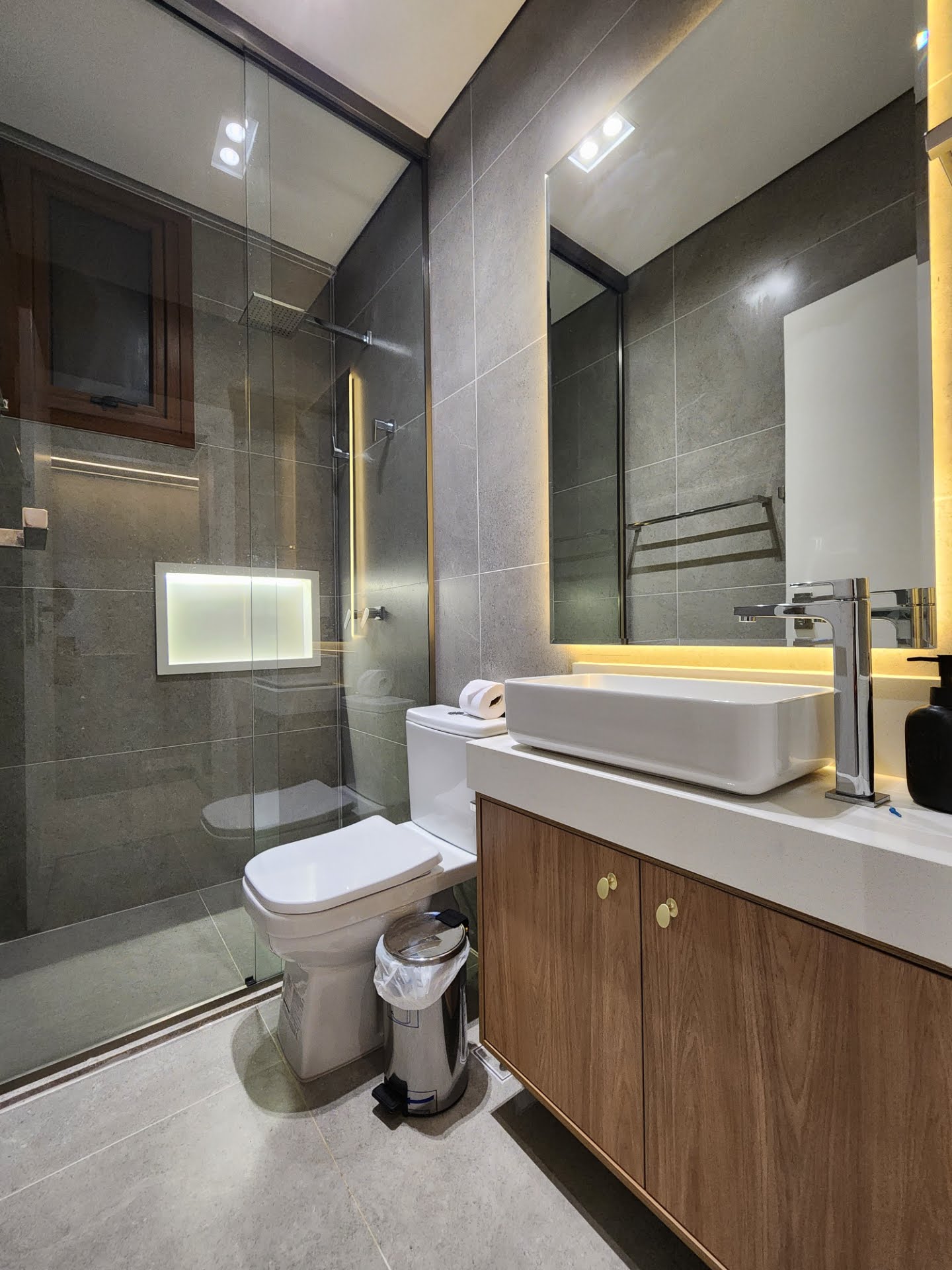 Casa à venda com 6 quartos, 6 suítes, 4 vagas e 400m² no Centro, Mata de São João (BA) — foto 19 de 30