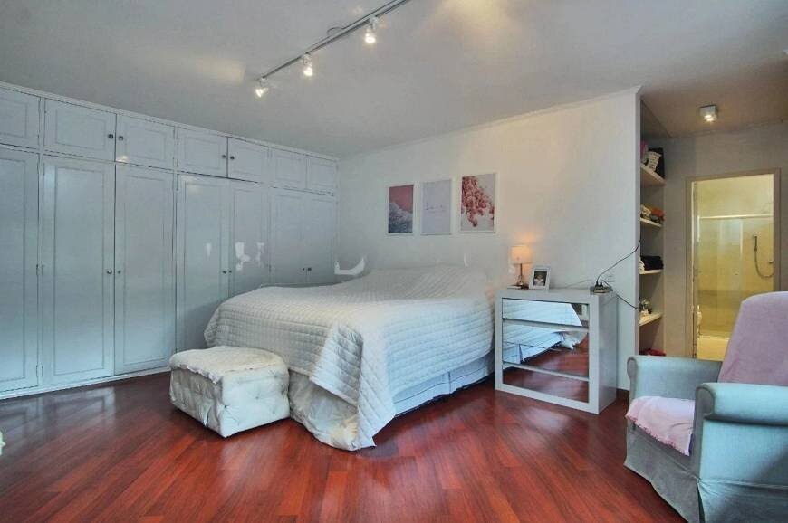 Apartamento à venda com 4 quartos, 2 suítes, 6 vagas e 460m² no Alto de Pinheiros, São Paulo (SP) — foto 10 de 28