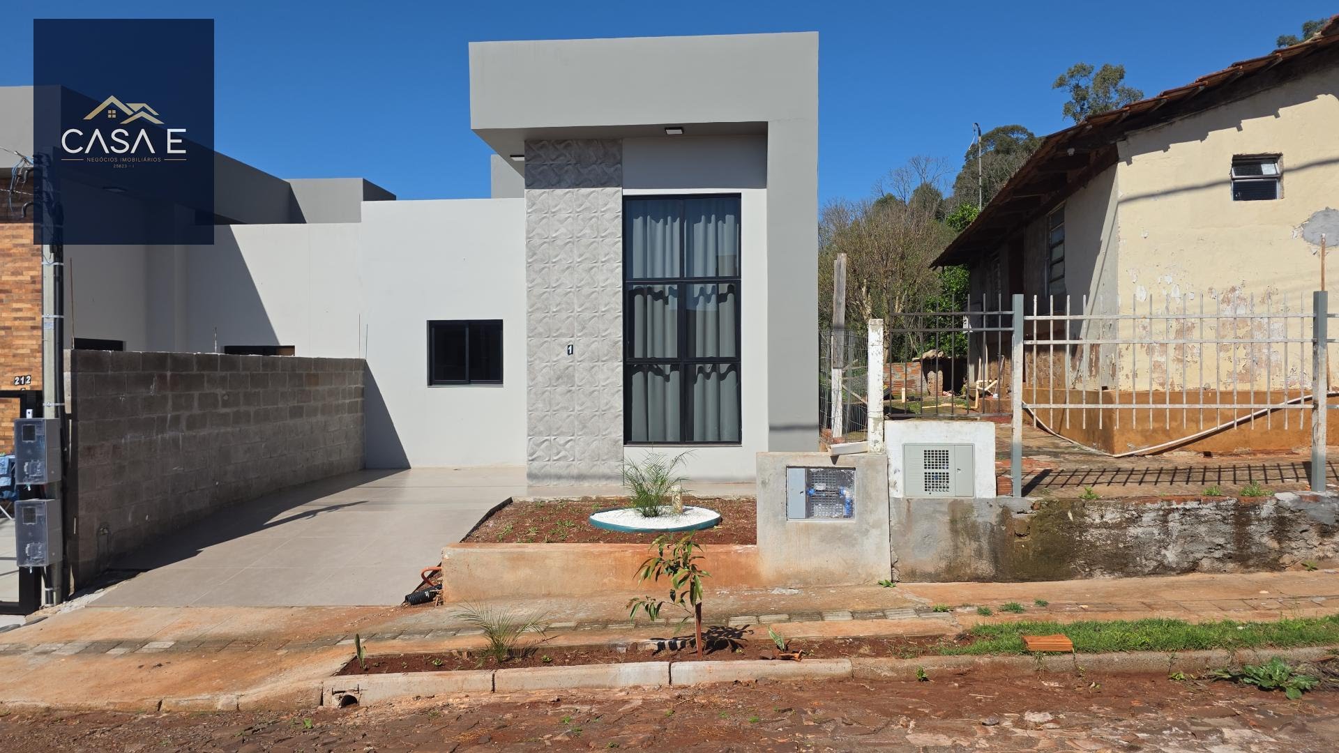 Casa à venda com 2 quartos, 1 banheiro, 1 vaga e 60m² no Thomé de Souza, Ijuí (RS) — foto 3 de 10