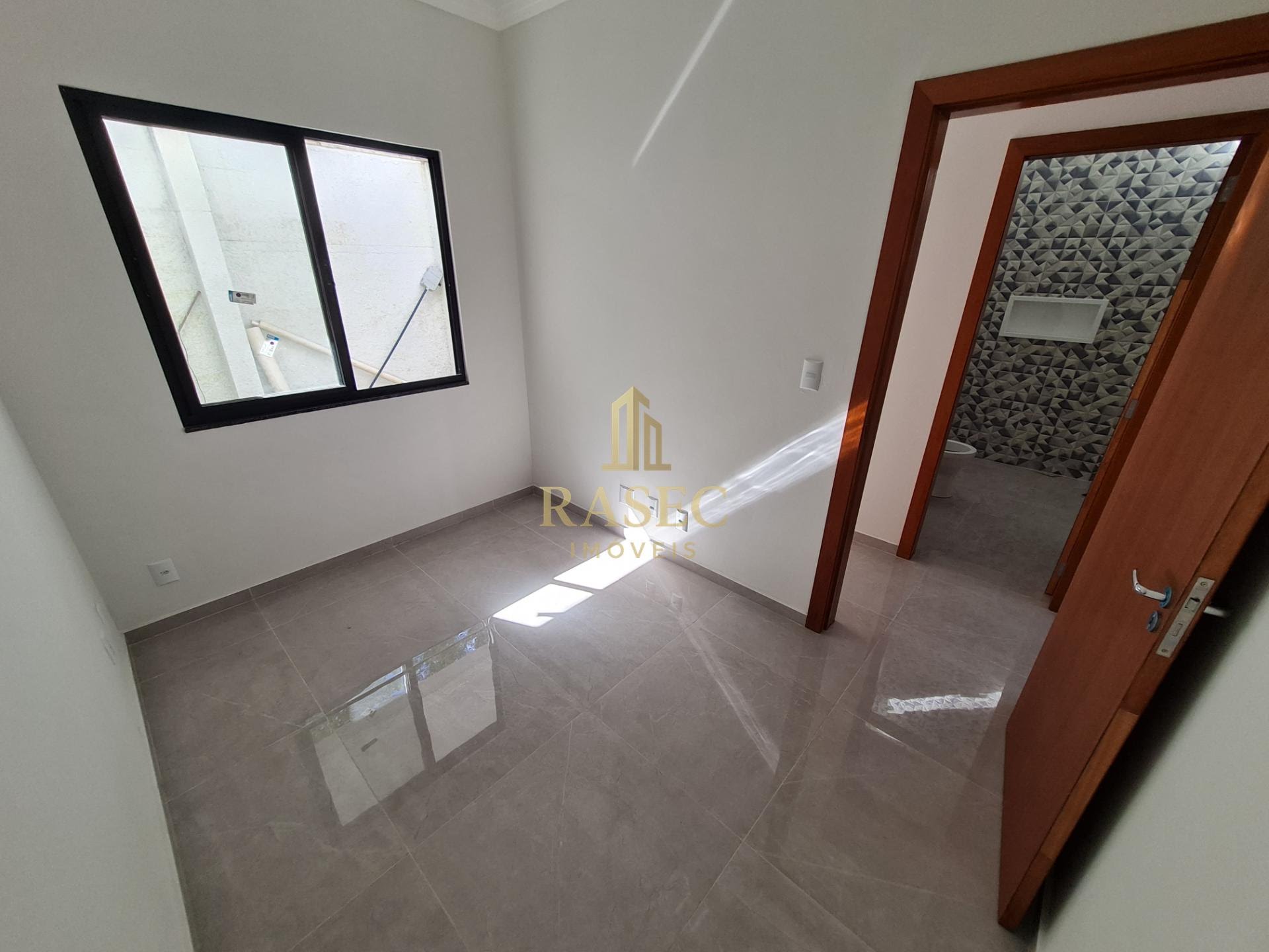 Casa à venda com 3 quartos, 1 suíte e 72m² no Primeiro de Maio, Brusque (SC) — foto 7 de 9