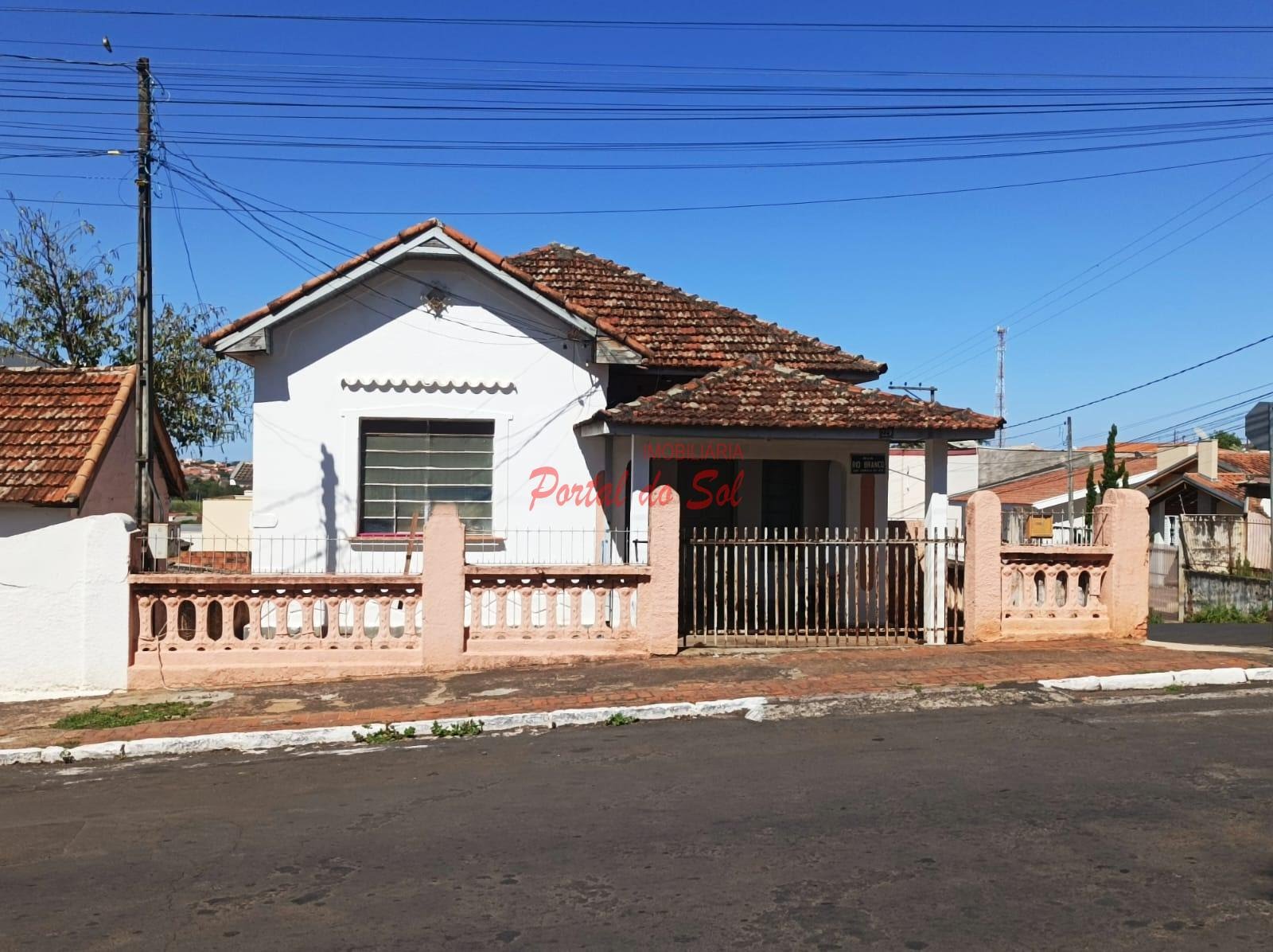 Casa à venda com 241m² no Centro, Santo Antônio da Platina — foto principal