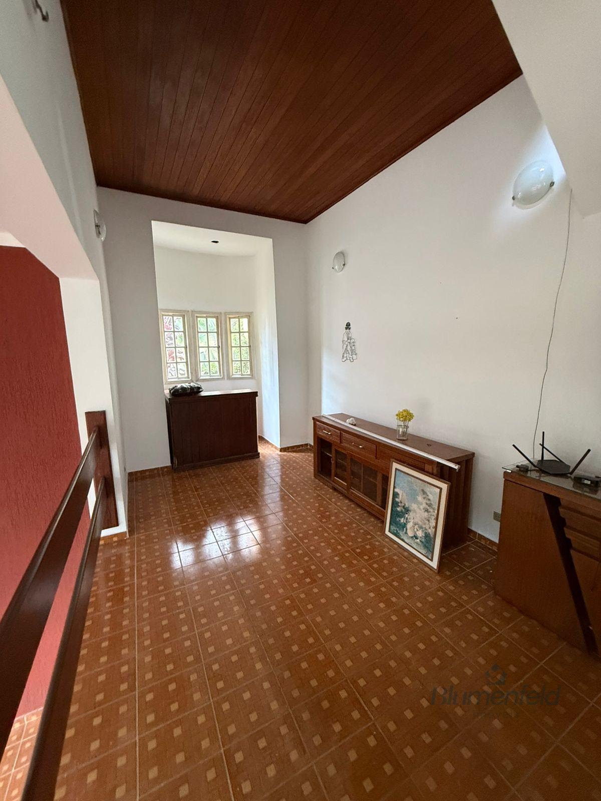 Casa para alugar com 3 quartos, 1 suíte, 4 vagas e 280m² no Condomínio Country Club, Arujá (SP) — foto 10 de 20