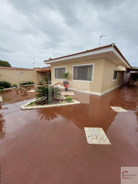Casa em Jardim Lagoinha  -  Santa Rita do Passa Quatro