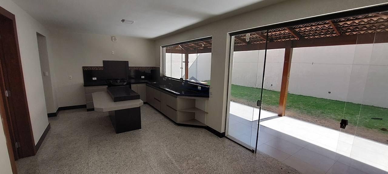 Casa à venda com 2 quartos, 1 suíte, 4 vagas e 250m² no Iporanga, Sete Lagoas (MG) — foto 14 de 19