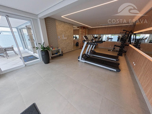 Cobertura Exclusiva: Vista Montanhas, Clube e Mar Caiobá