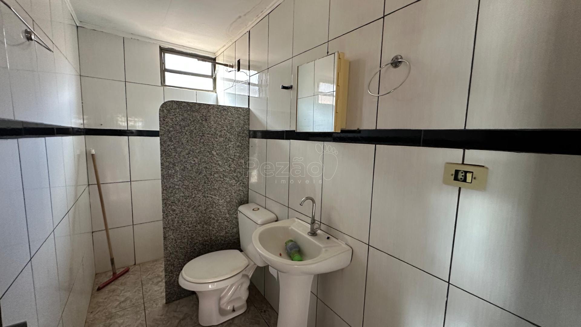 Casa à venda com 3 quartos, 1 banheiro, 2 vagas e 405m² no Joaquim da Silva, Itapuranga (GO) — foto 9 de 11