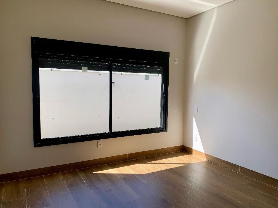 Casa à venda com 3 quartos, 3 suítes, 4 vagas e 250m² no Alphaville, Ribeirão Preto (SP) — foto 9 de 24