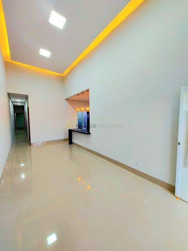 Casa à venda no Bairro Jardim Shangri-lá