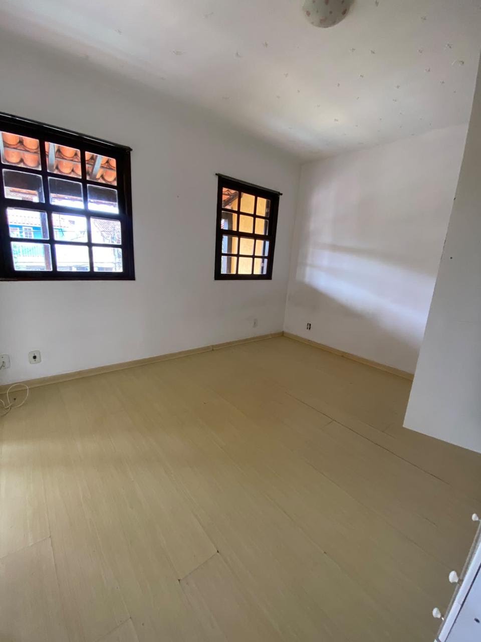 Casa à venda com 4 quartos, 1 suíte, 3 vagas e 180m² no Vargem Pequena, Rio de Janeiro (RJ) — foto 17 de 28