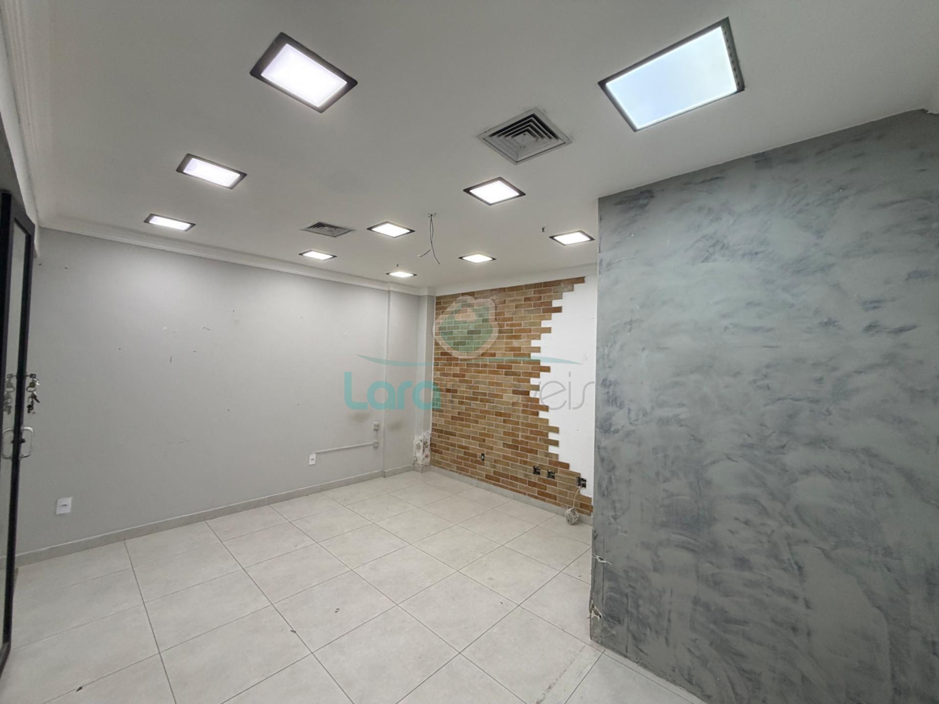 Comercial à venda com 1 banheiro e 22m² no Centro, Macaé (RJ) — foto 12 de 23