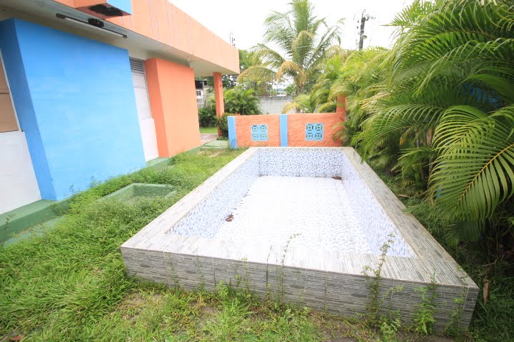 casa para venda bairro tamarineira para comércio