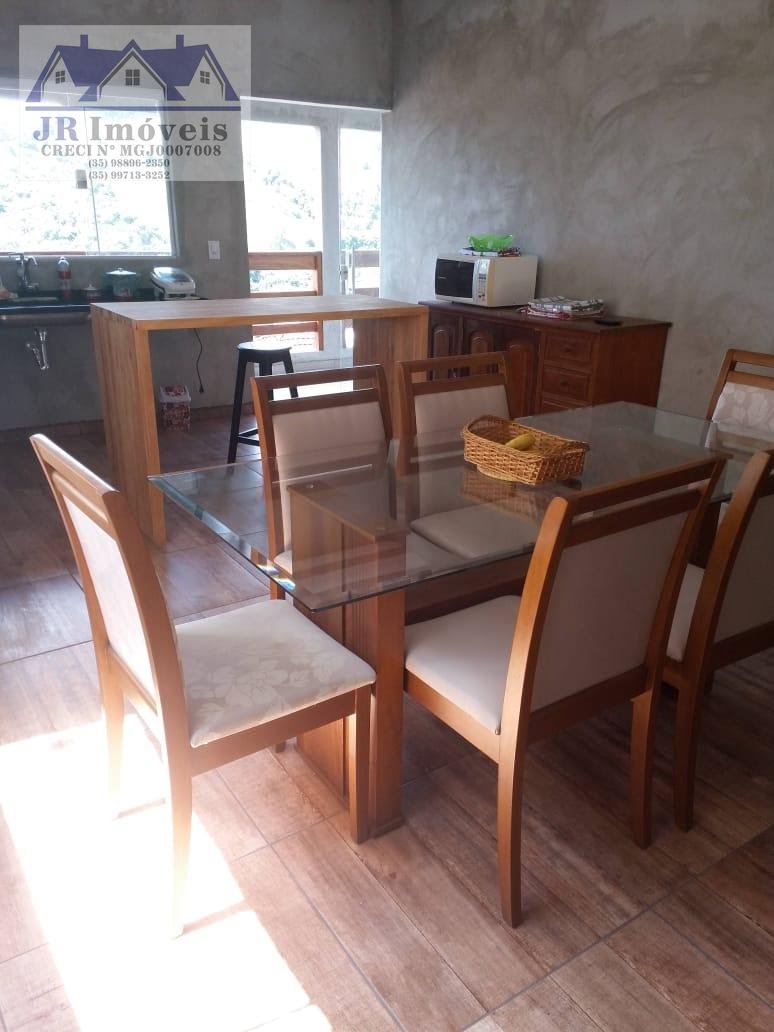 Casa à venda com 2 quartos, 1 suíte, 4 vagas e 300m² no Alto da Gloria, Brazópolis (MG) — foto 8 de 9