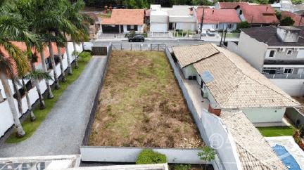 Terreno/Lote à venda  no Glória - Joinville, SC. Imóveis