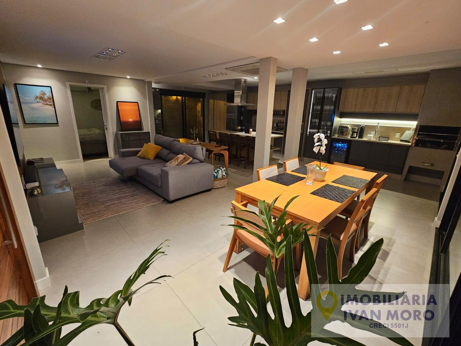 Casa para alugar com 3 quartos, 1 suíte, 3 vagas e 159m² no Daniela, Florianópolis (SC) — foto 5 de 30