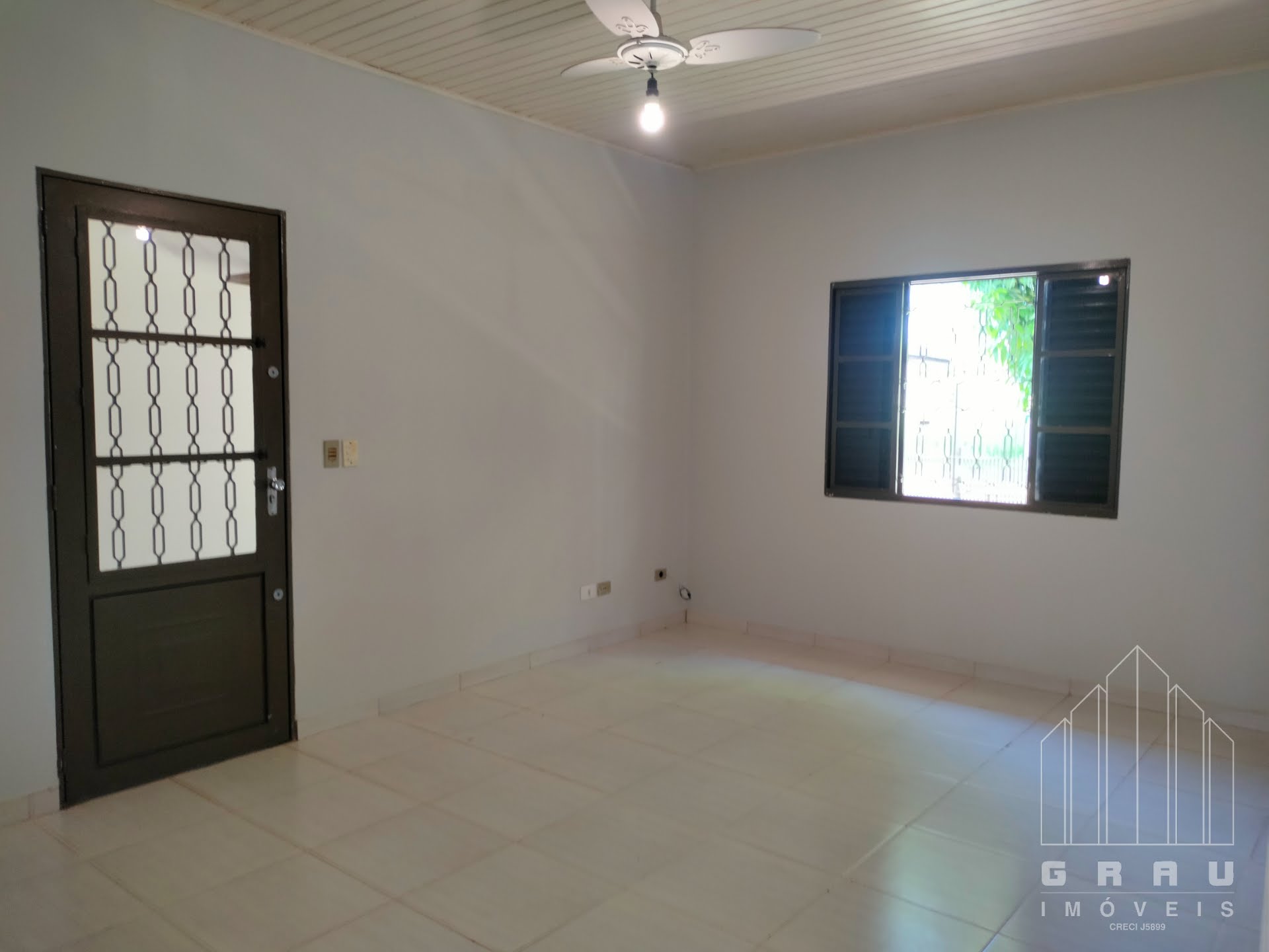 Casa no Jardim Lancaster  -  Foz do Iguaçu