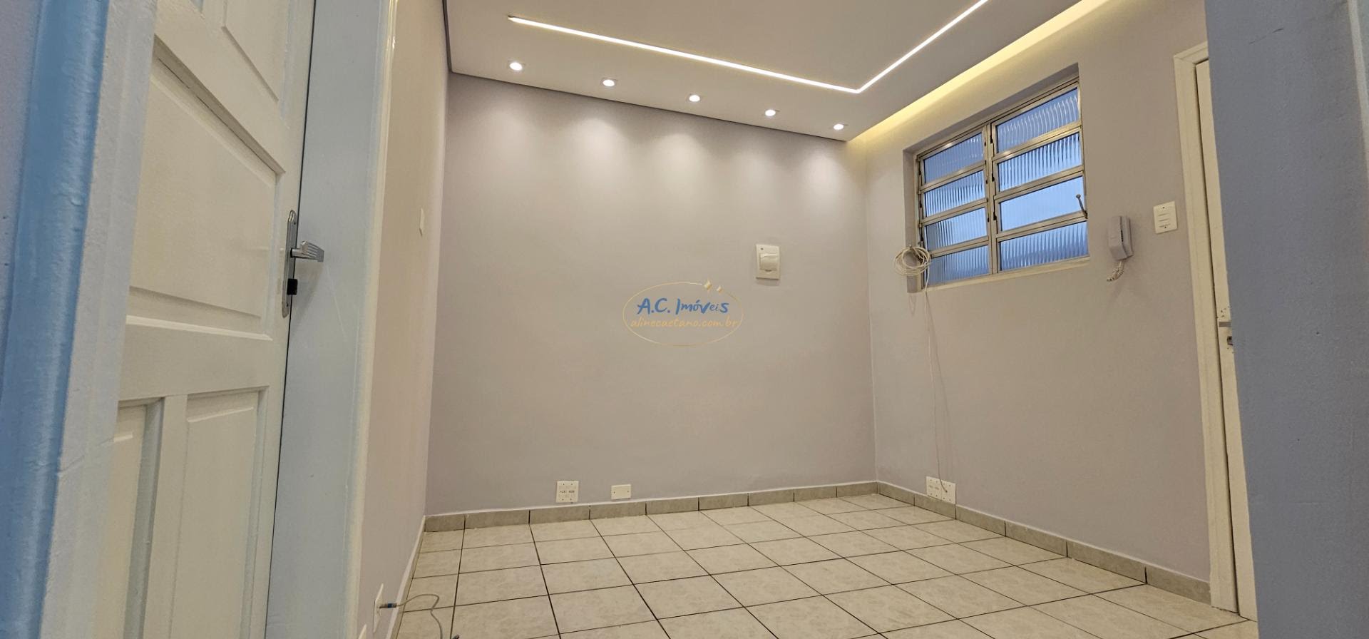 Apartamento à venda com 2 quartos, 1 banheiro, 1 vaga e 40m² no Canto do Forte, Praia Grande (SP) — foto 2 de 23