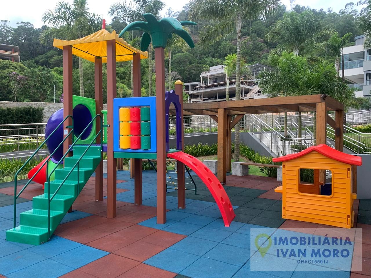 Apartamento à venda com 3 quartos, 3 suítes, 3 vagas e 165m² no Cacupé, Florianópolis (SC) — foto 12 de 30