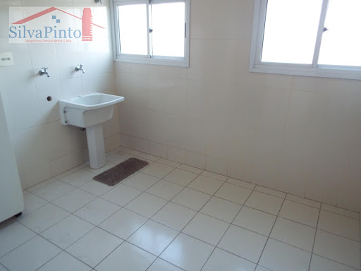 Apartamento em Jardim Eulália  -  Taubaté