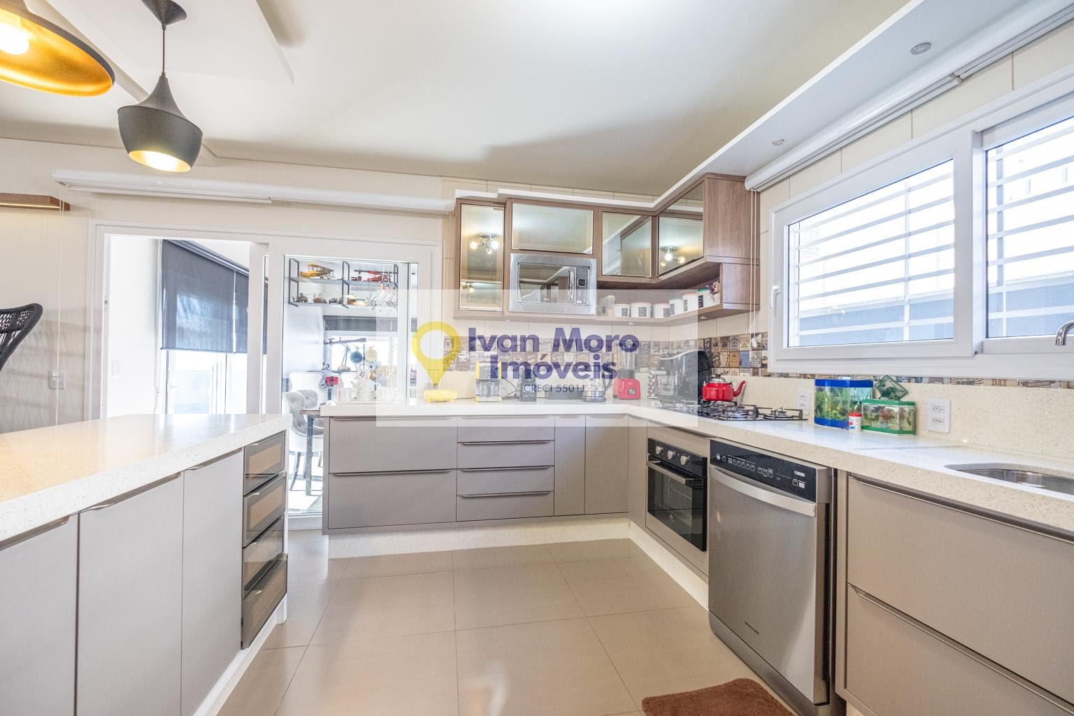 Casa à venda com 3 quartos, 2 suítes, 2 vagas e 228m² no Ingleses do Rio Vermelho, Florianópolis (SC) — foto 12 de 30