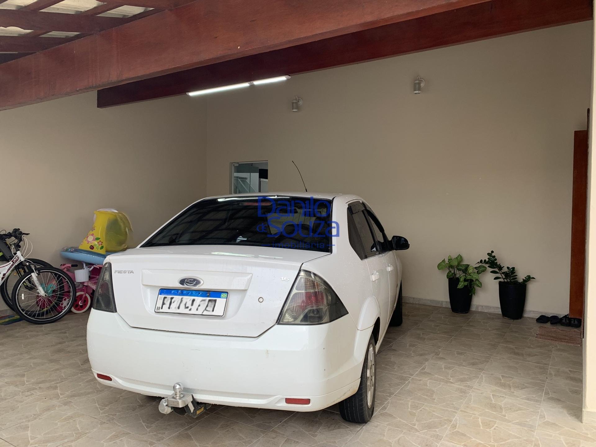 Casa à venda com 2 quartos, 1 banheiro, 2 vagas e 240m² no Parque das Mangabeiras IV, Araxá (MG) — foto 3 de 22
