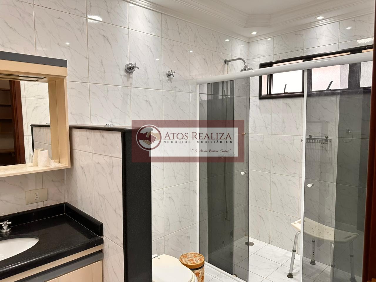Casa à venda com 4 quartos, 4 suítes, 5 vagas e 348m² no Jardim Campo Grande, São Paulo (SP) — foto 17 de 30
