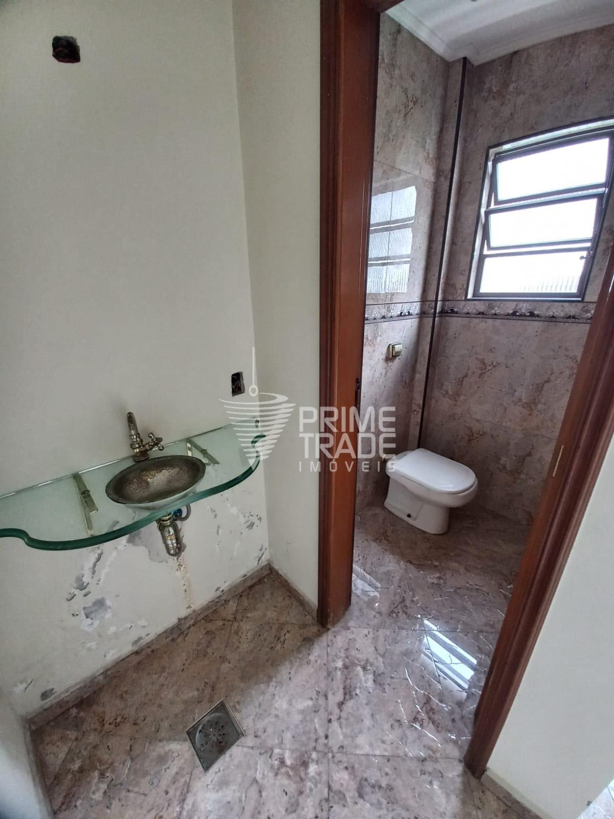 Casa à venda com 5 quartos, 3 suítes, 2 vagas e 330m² no Embaré, Santos (SP) — foto 18 de 30