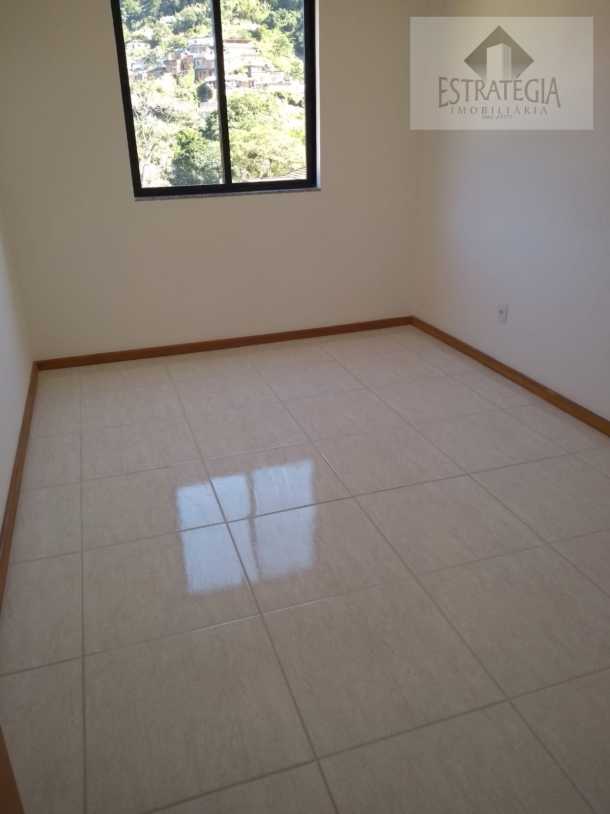 Apartamento à venda com 2 quartos, 1 banheiro, 1 vaga e 65m² no São Sebastião, Petrópolis (RJ) — foto 5 de 11