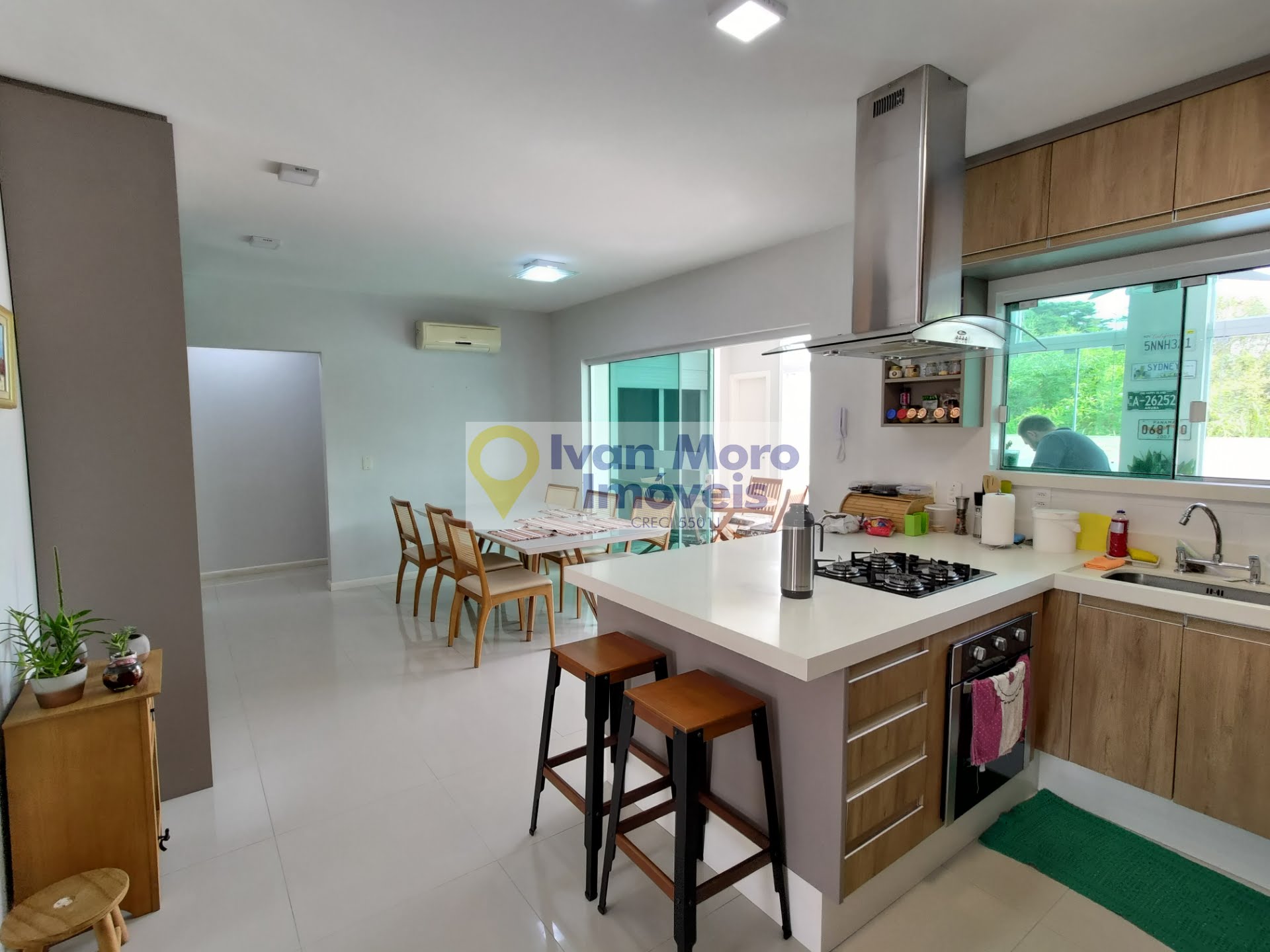 Casa à venda com 4 quartos, 3 suítes, 2 vagas e 224m² no Cachoeira do Bom Jesus, Florianópolis (SC) — foto 11 de 30