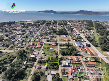 Terreno à Venda em Pontal do Norte, Itapoá por R$160 mil