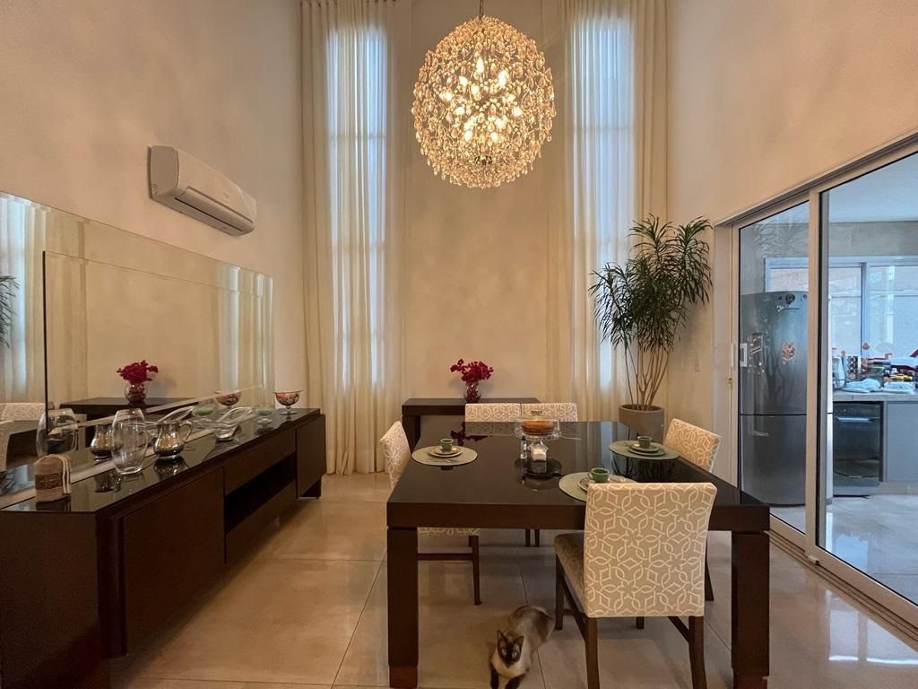Casa à venda com 4 quartos, 4 suítes, 4 vagas e 266m² no Jardim Cybelli, Ribeirão Preto (SP) — foto 8 de 30